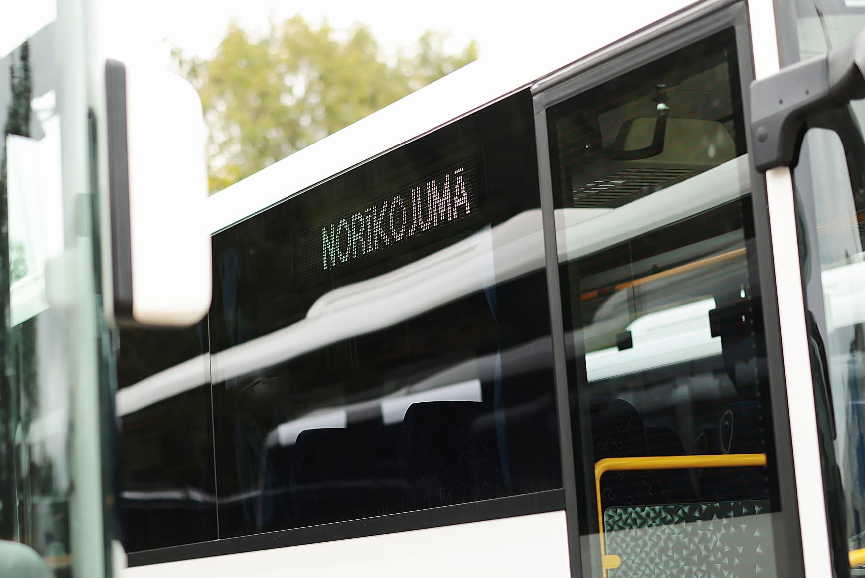 Luminator LED destination signs on Mercedes-Benz Intouro buses for CATA.