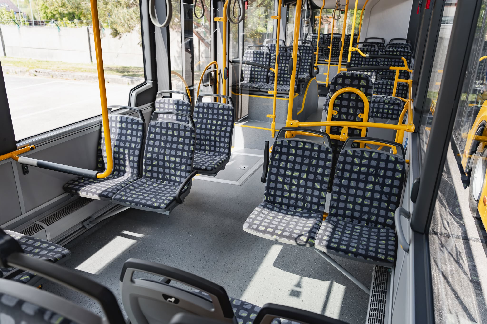 Delivers and Installs Display Systems for AVAR Auto Buses in Jelgava