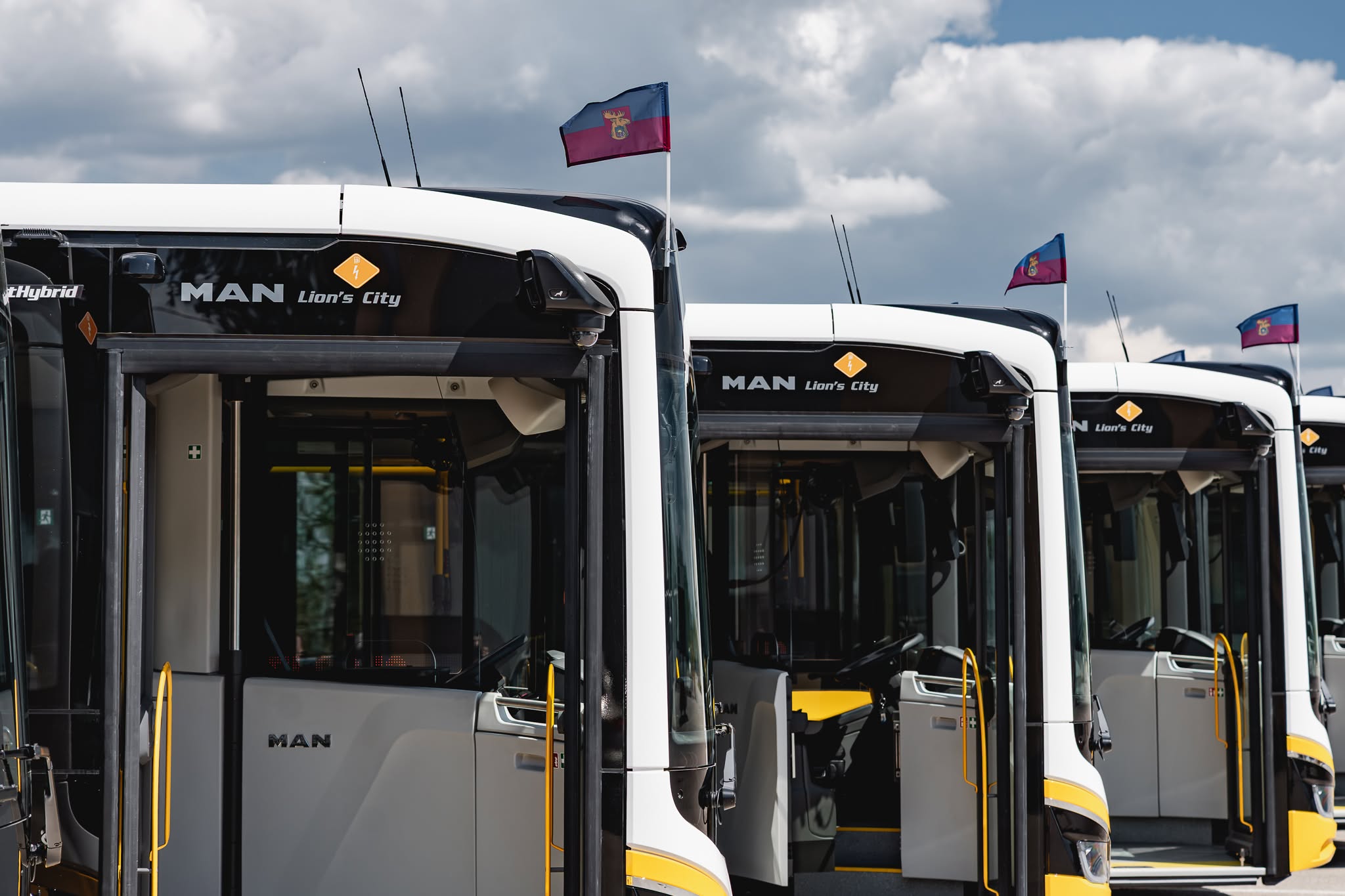 Delivers and Installs Display Systems for AVAR Auto Buses in Jelgava